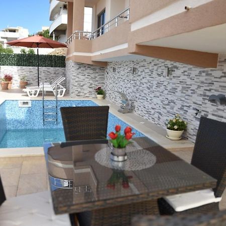 Guest House Evropa 2 Ulcinj Eksteriør billede