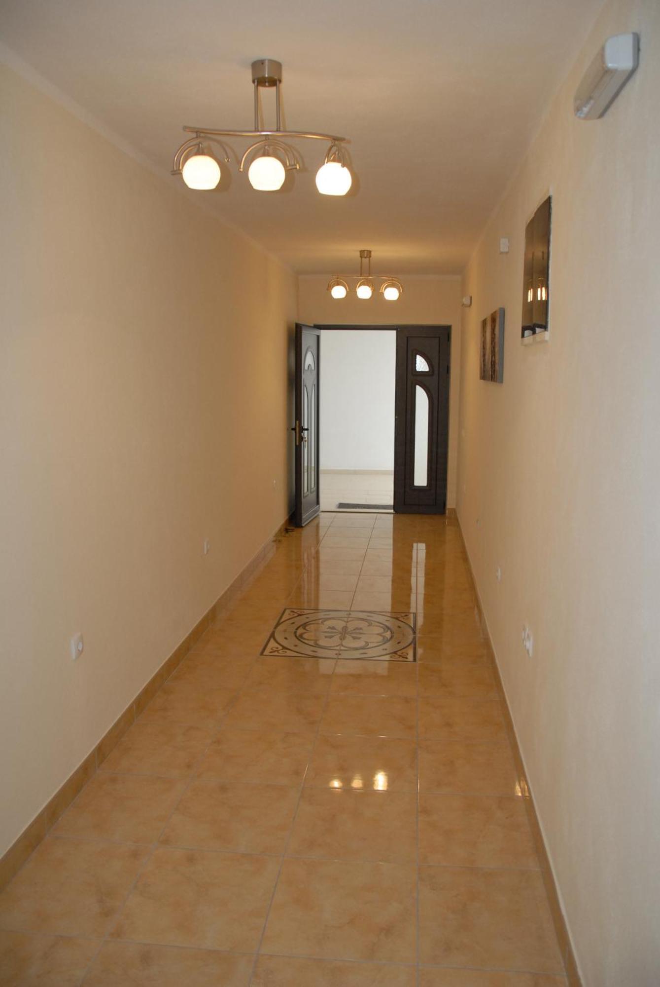 Guest House Evropa 2 Ulcinj Eksteriør billede
