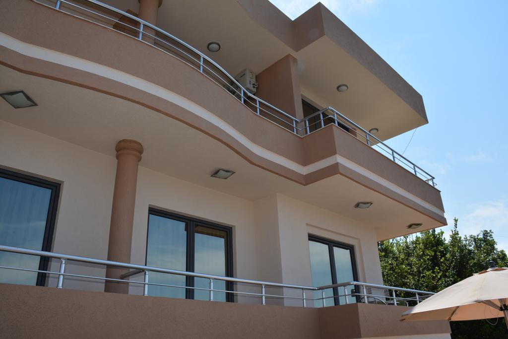 Guest House Evropa 2 Ulcinj Eksteriør billede